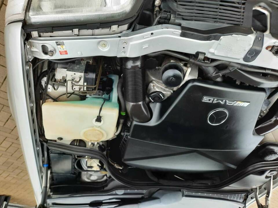 Image 19/19 of Mercedes-Benz C 43 AMG T (1999)