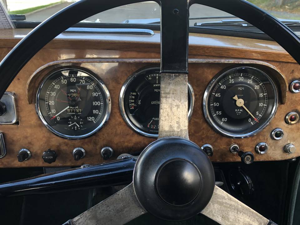 Image 36/50 of Lagonda 3 Litre MK I (1954)