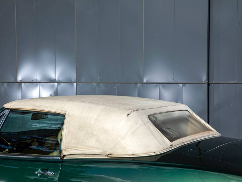 Image 19/20 of Aston Martin V8 (1981)