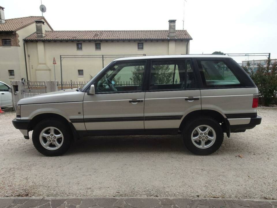 Image 11/42 de Land Rover Range Rover 2.5 DSE (2000)