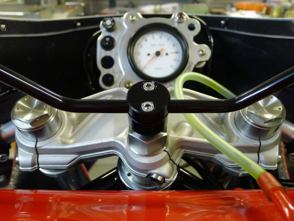 Imagen 3/6 de Ducati DUMMY (1983)