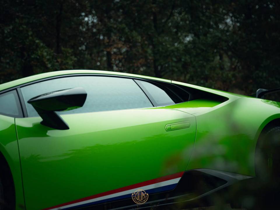 Immagine 49/50 di Lamborghini Huracán Performante (2018)