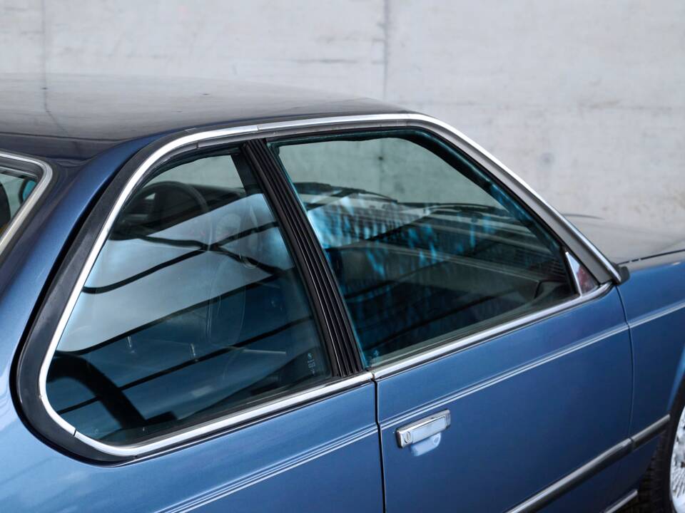 Image 27/50 of BMW 635 CSi (1979)