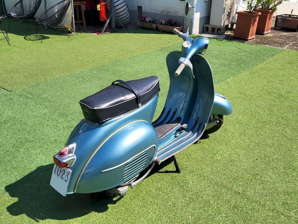 Image 16/30 of Piaggio Vespa 150 (1962)