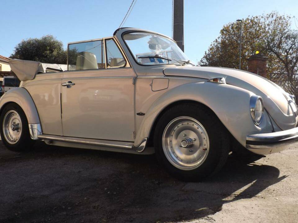 Bild 1/50 von Volkswagen Käfer 1303 LS (1973)