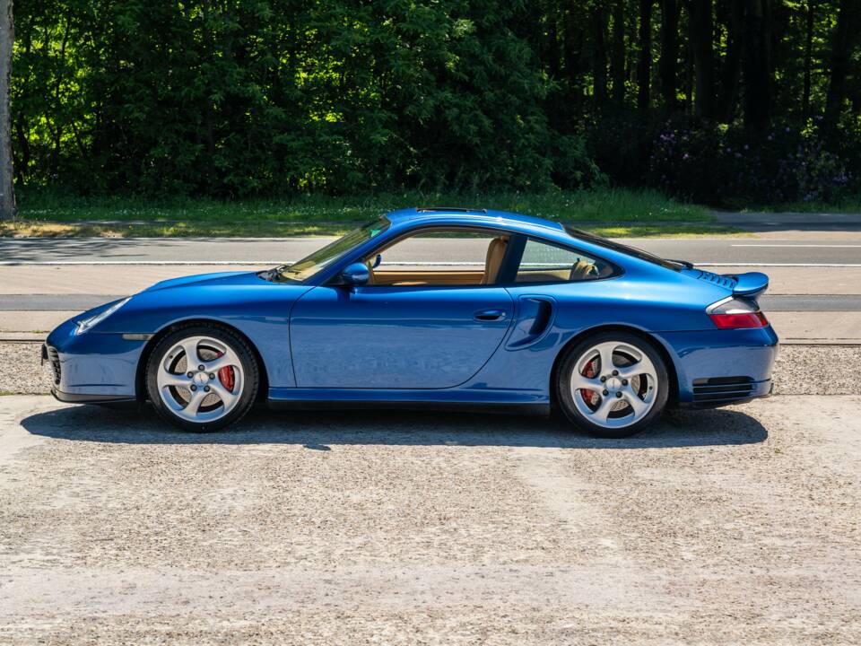 Bild 10/25 von Porsche 911 Turbo (2002)