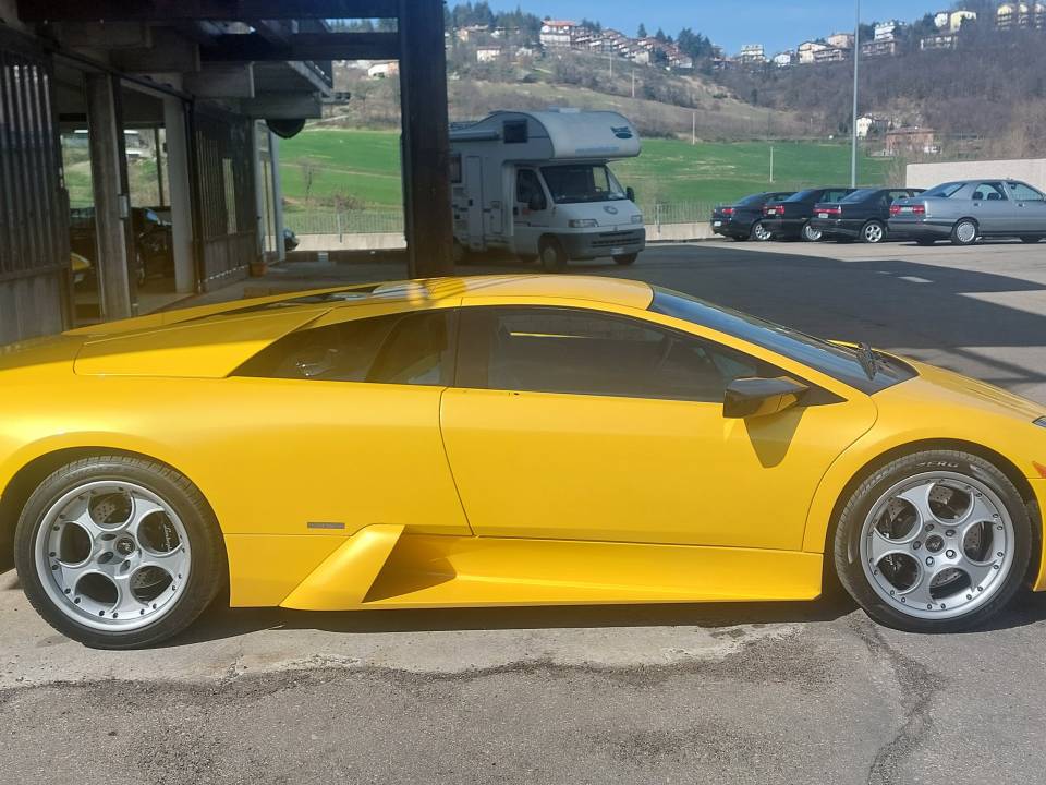 For Sale: Lamborghini Murciélago (2002) offered for £218,445