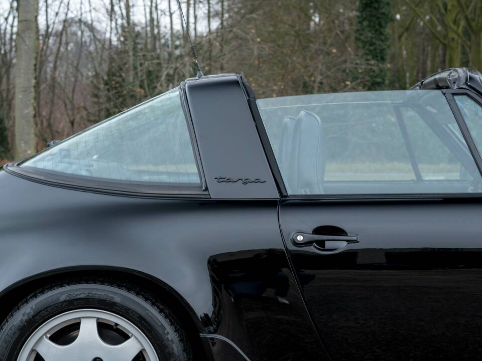 Bild 12/29 von Porsche 911 Carrera 2 (1990)