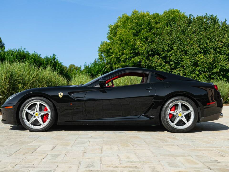 Immagine 5/50 di Ferrari 599 GTB HGTE (2010)