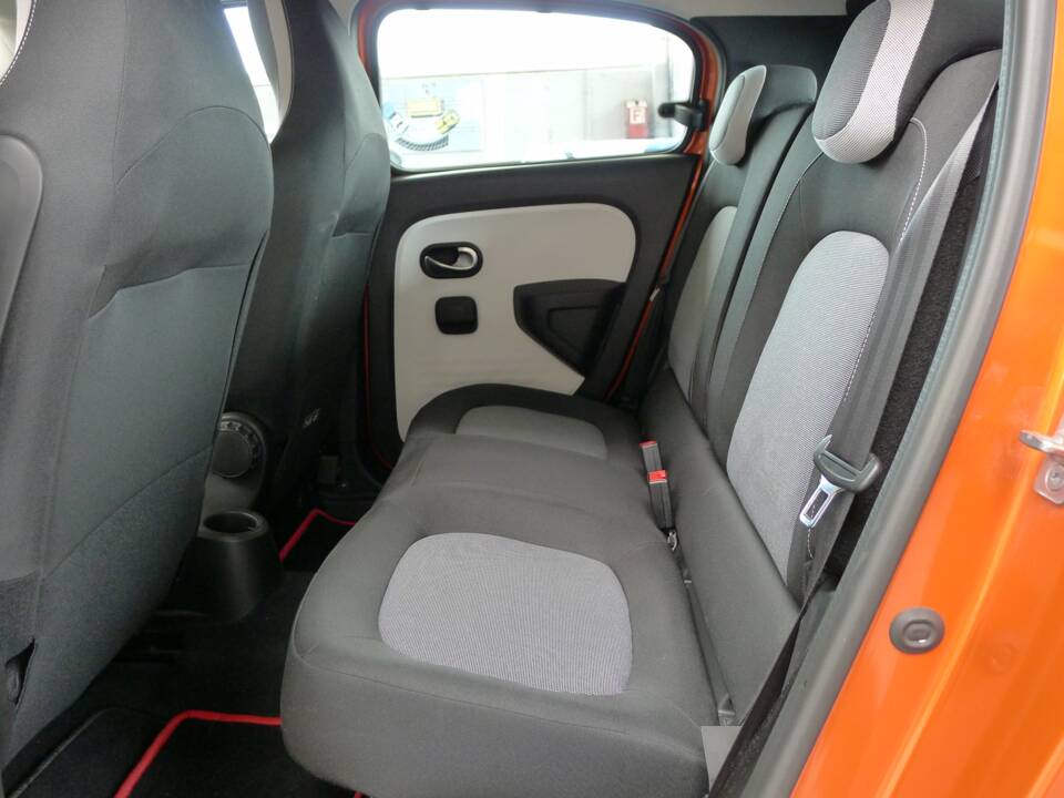 Imagen 36/39 de Renault Twingo 1.0 SCe 65 (2022)