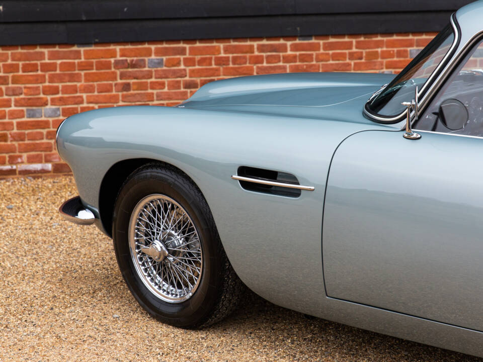Afbeelding 37/94 van Aston Martin DB 4 (1960)
