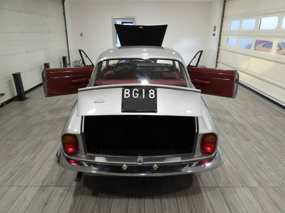 Bild 13/15 von Alfa Romeo 2600 Sprint (1964)