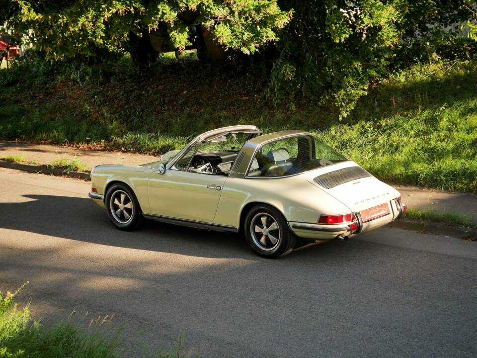 Bild 2/25 von Porsche 911 2.2 E (1970)