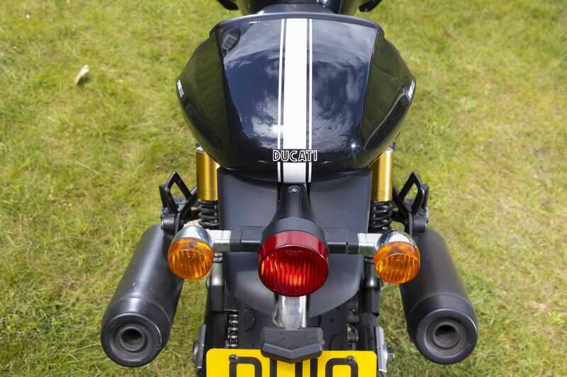 Bild 32/35 von Ducati Sport 1000 S (2010)