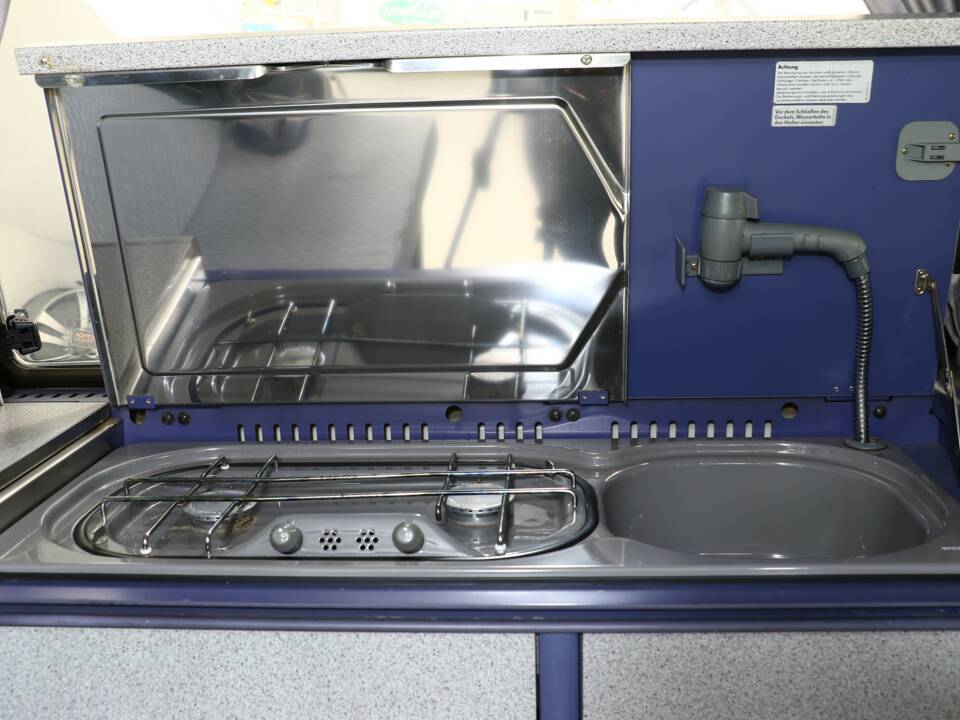 Bild 42/55 von Volkswagen T4 California Coach 1.9 TD (1994)