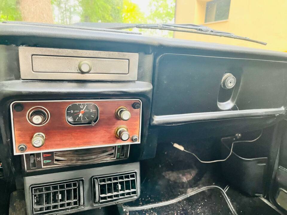 Bild 9/11 von Lancia Beta Spider 2000 (1977)