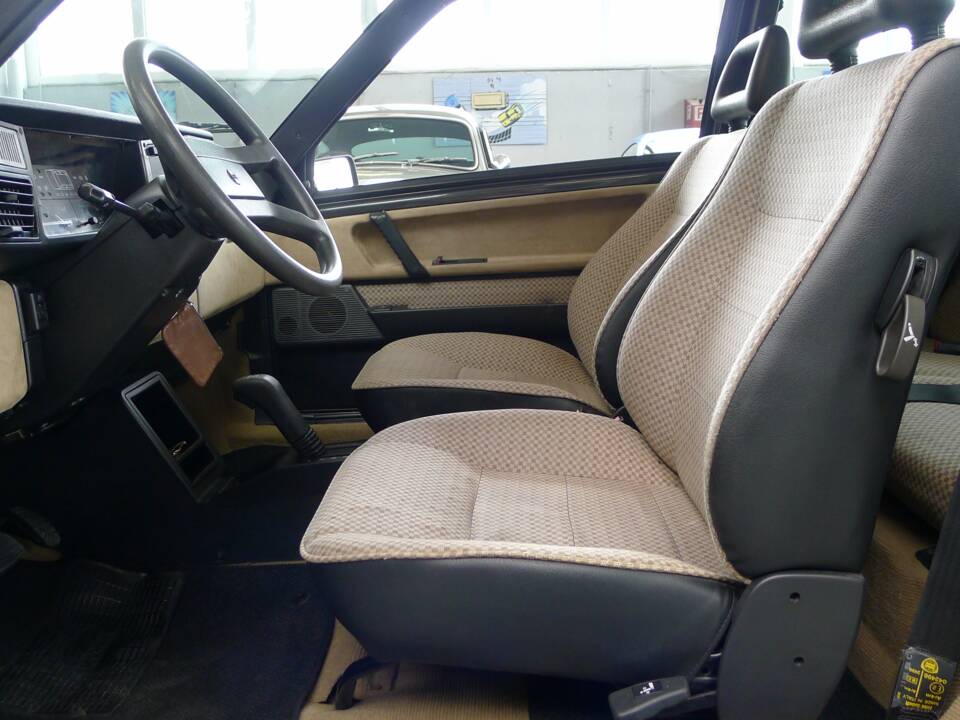 Image 39/47 of Lancia Y10 LX I.E. (1991)