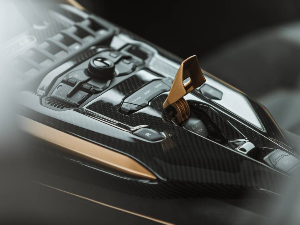 Image 59/68 of Lamborghini Sián FKP 37 (2021)