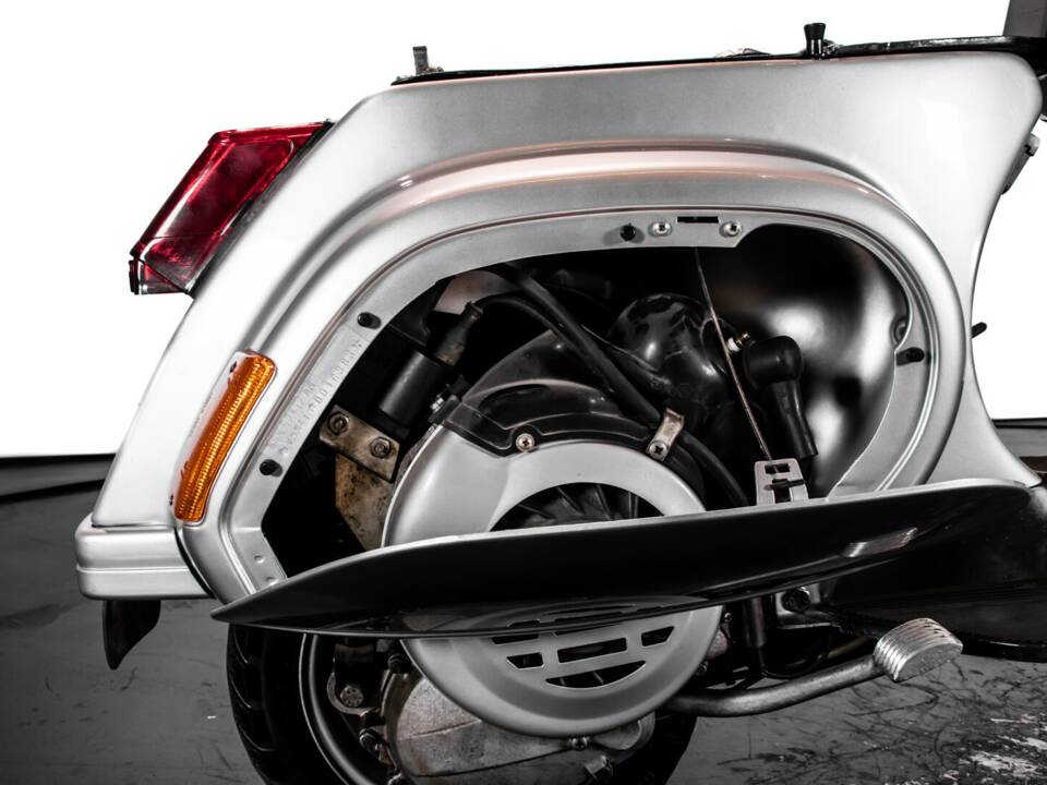 Image 30/34 of Piaggio DUMMY (1987)