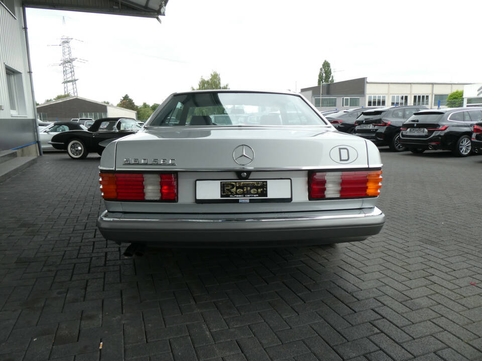 Imagen 5/26 de Mercedes-Benz 560 SEC (1987)