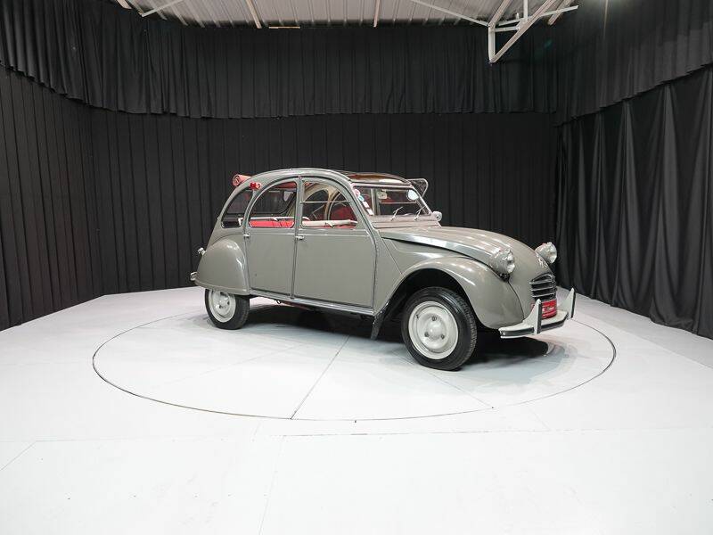 Image 3/15 de Citroën 2 CV  AZ (1966)