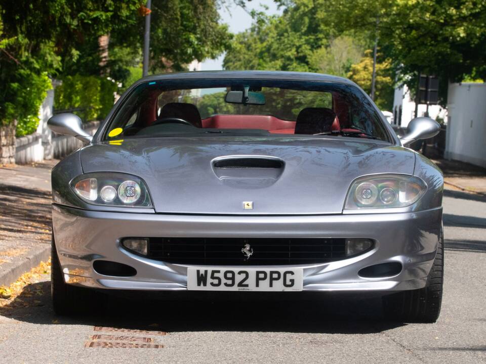 Image 7/37 of Ferrari 550 Maranello (2000)