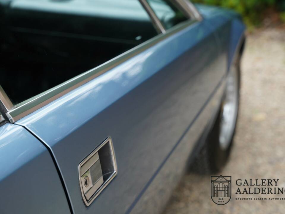 Image 39/50 of Ferrari Dino 208 GT4 (1976)