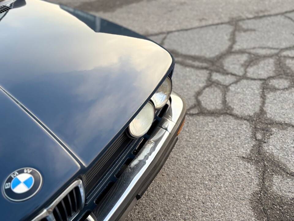 Bild 22/30 von BMW 518 (1980)