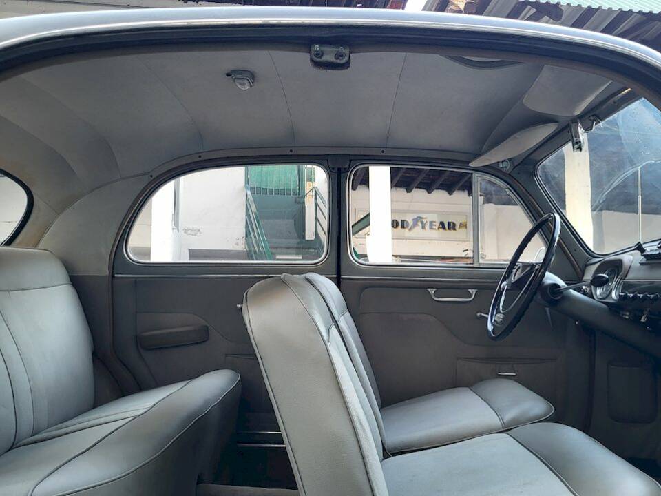 Image 35/45 of Lancia Appia (1962)