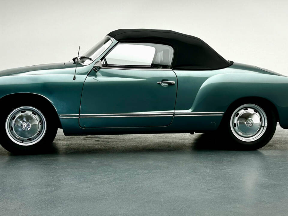 Image 1/11 of Volkswagen Karmann Ghia 1600 (1974)