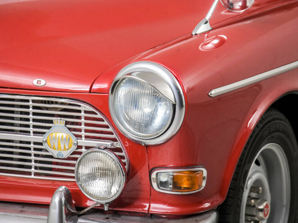 Image 22/50 of Volvo 1800 S (1965)