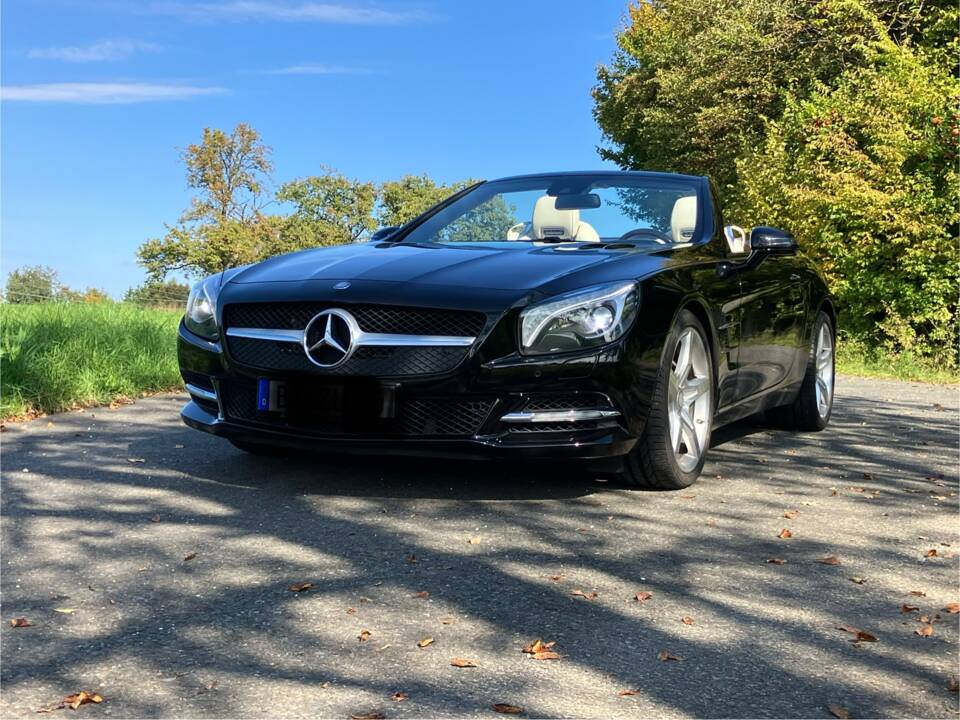 Bild 3/18 von Mercedes-Benz SL 500 (2012)