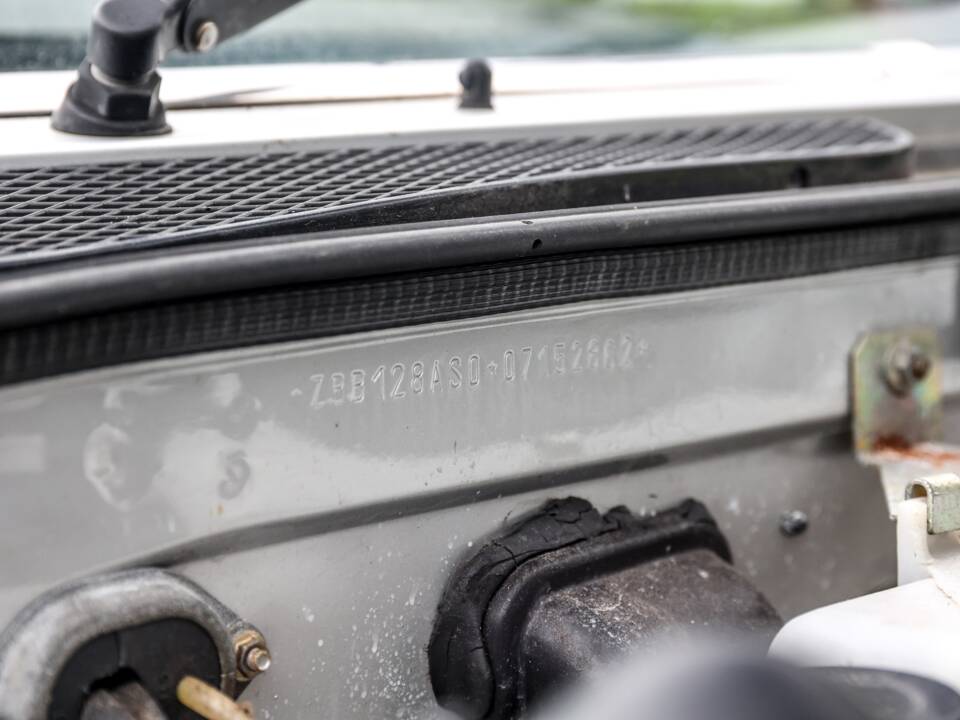 Image 30/50 of FIAT X 1/9 (1984)