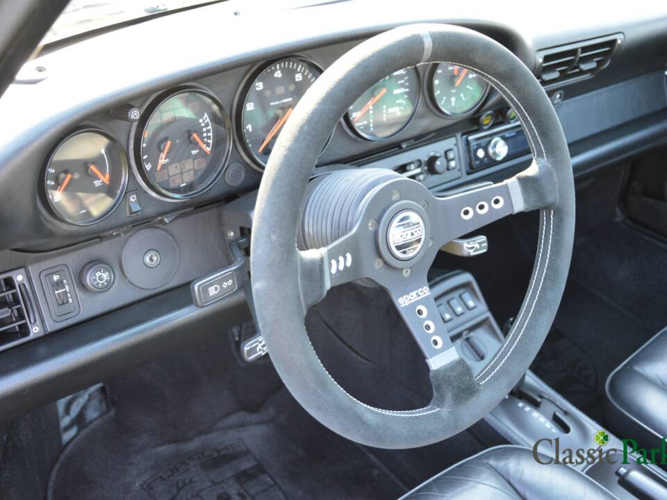 Imagen 29/50 de Porsche 911 Carrera 2 (1991)