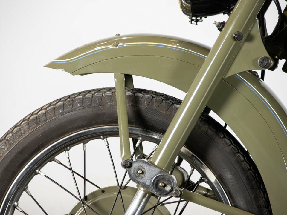 Image 22/50 of Moto Guzzi DUMMY (1963)