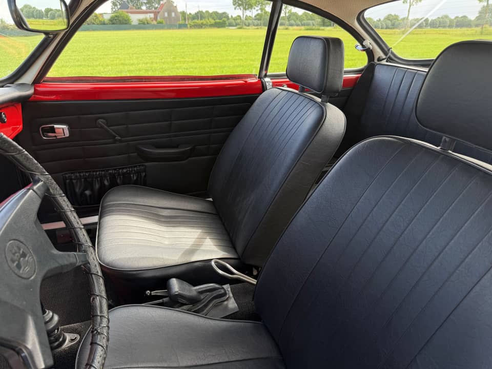 Bild 27/78 von Volkswagen Karmann Ghia 1600 (1970)