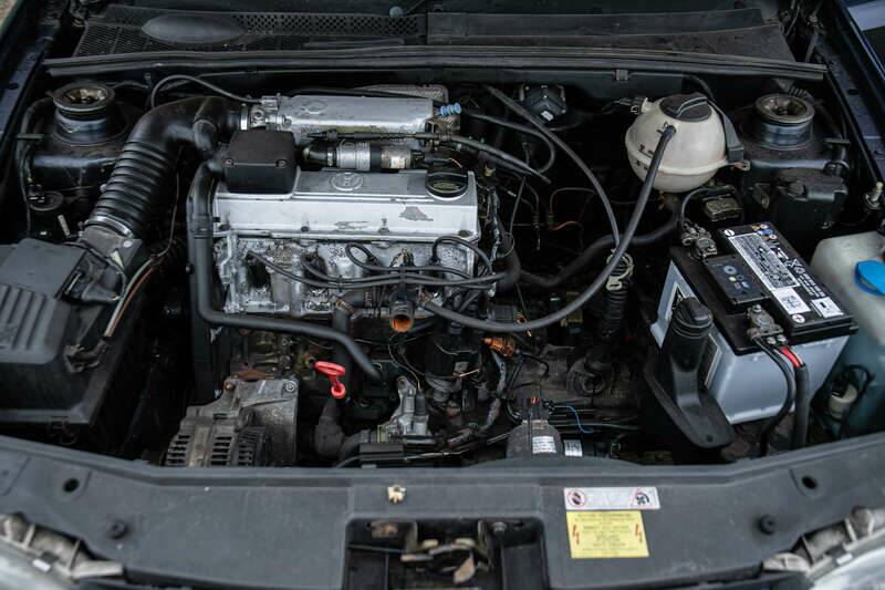 Bild 3/50 von Volkswagen Golf III Cabrio 2.0 (1995)