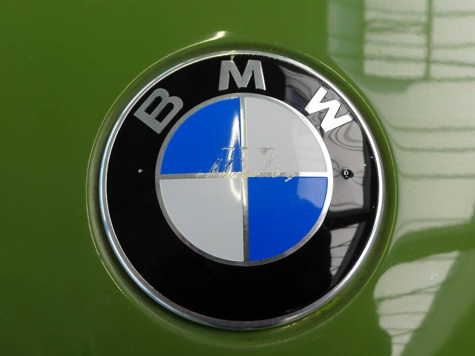 Immagine 2/50 di BMW 318 (1979)