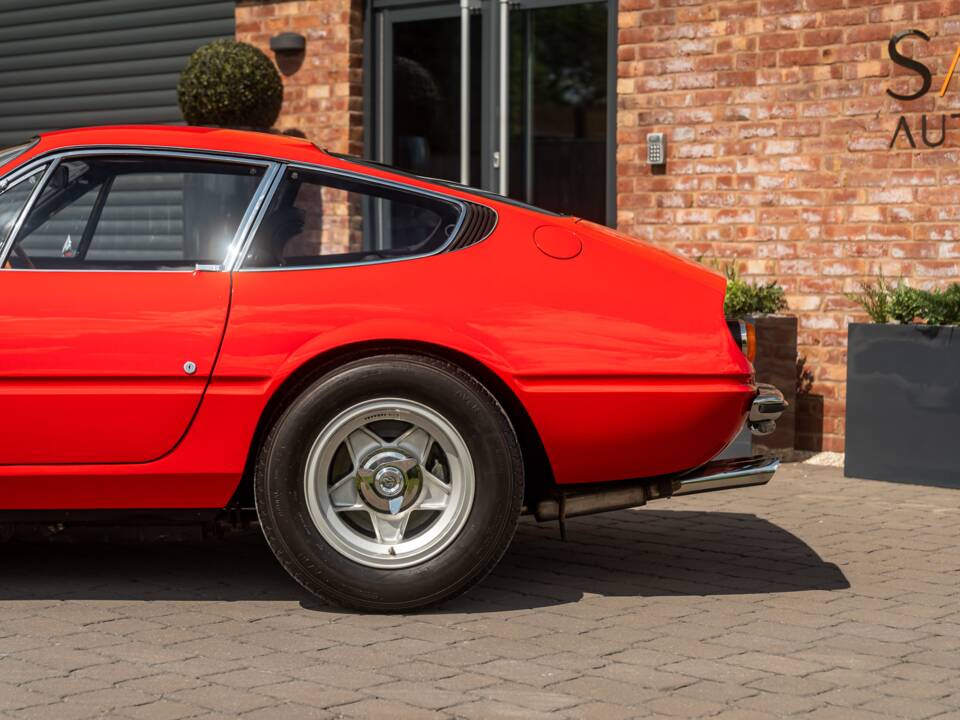 Bild 21/79 von Ferrari 365 GTB/4 Daytona (1969)