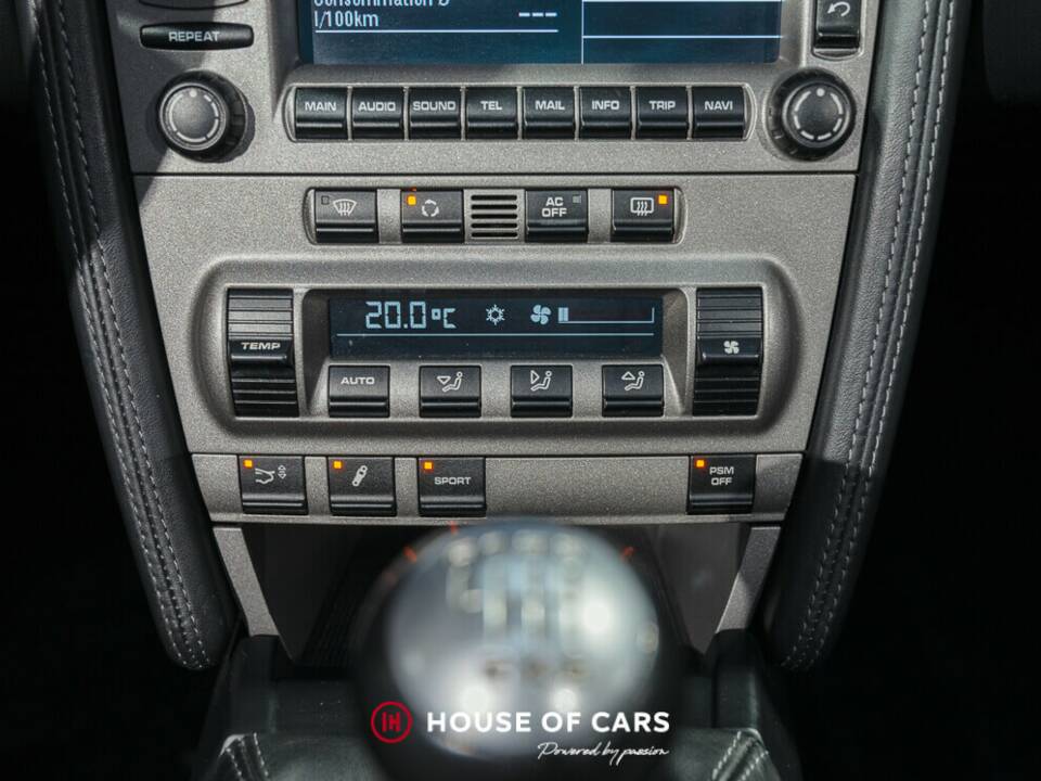 Image 22/25 de Porsche 911 Carrera 4S (2008)