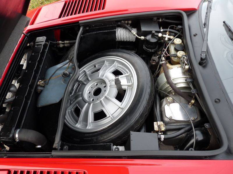 Afbeelding 12/12 van Ferrari 308 GTB (1976)
