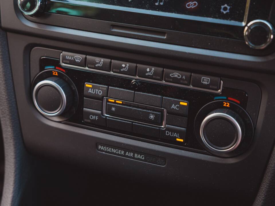 Imagen 34/42 de Volkswagen Golf VI GTI (2011)
