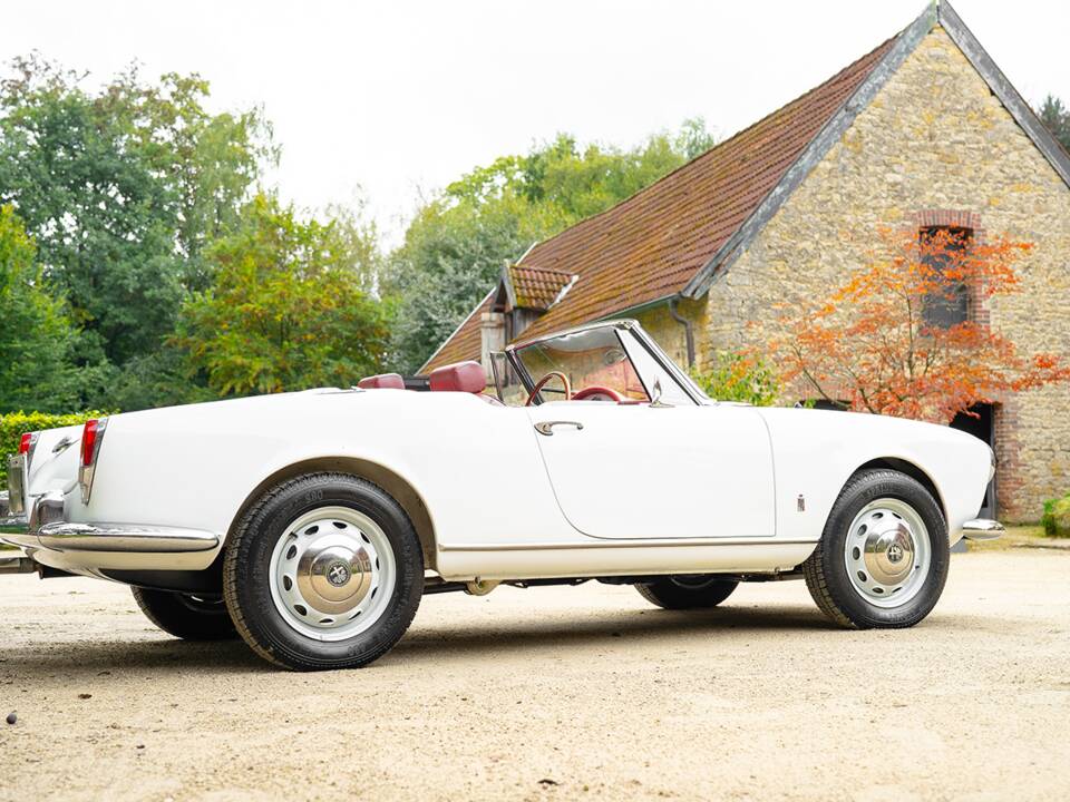 Imagen 8/42 de Alfa Romeo Giulia 1600 Spider (1964)