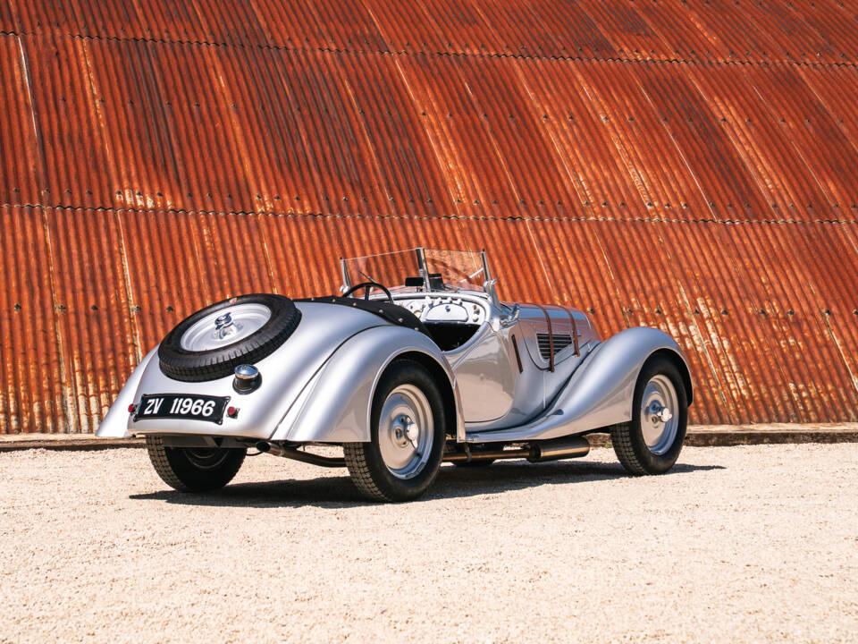 Immagine 9/35 di BMW 328 (1938)
