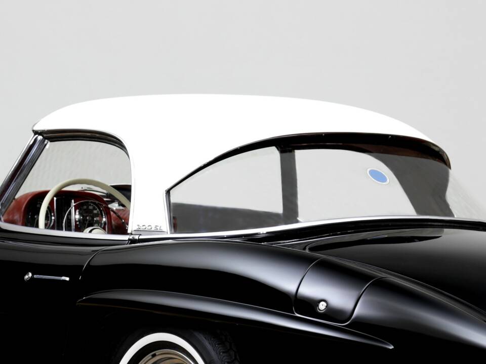 Image 20/29 of Mercedes-Benz 300 SL Roadster (1959)