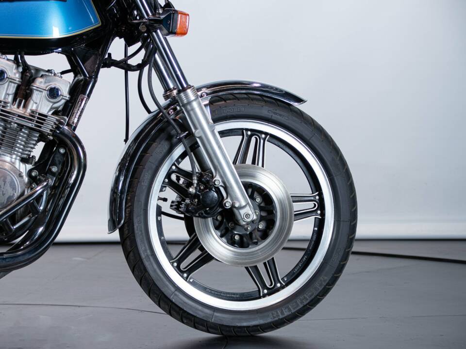Bild 38/50 von Honda DUMMY (1981)