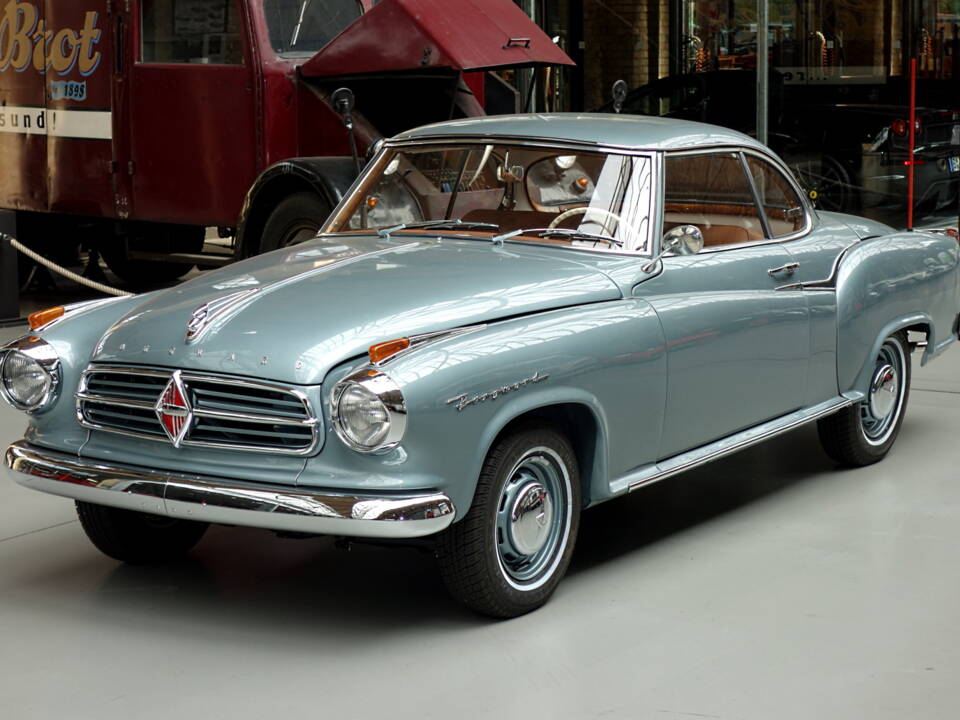 Image 6/42 of Borgward Isabella Coupe (1961)