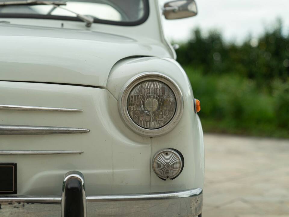 Bild 17/50 von FIAT 750 (1963)