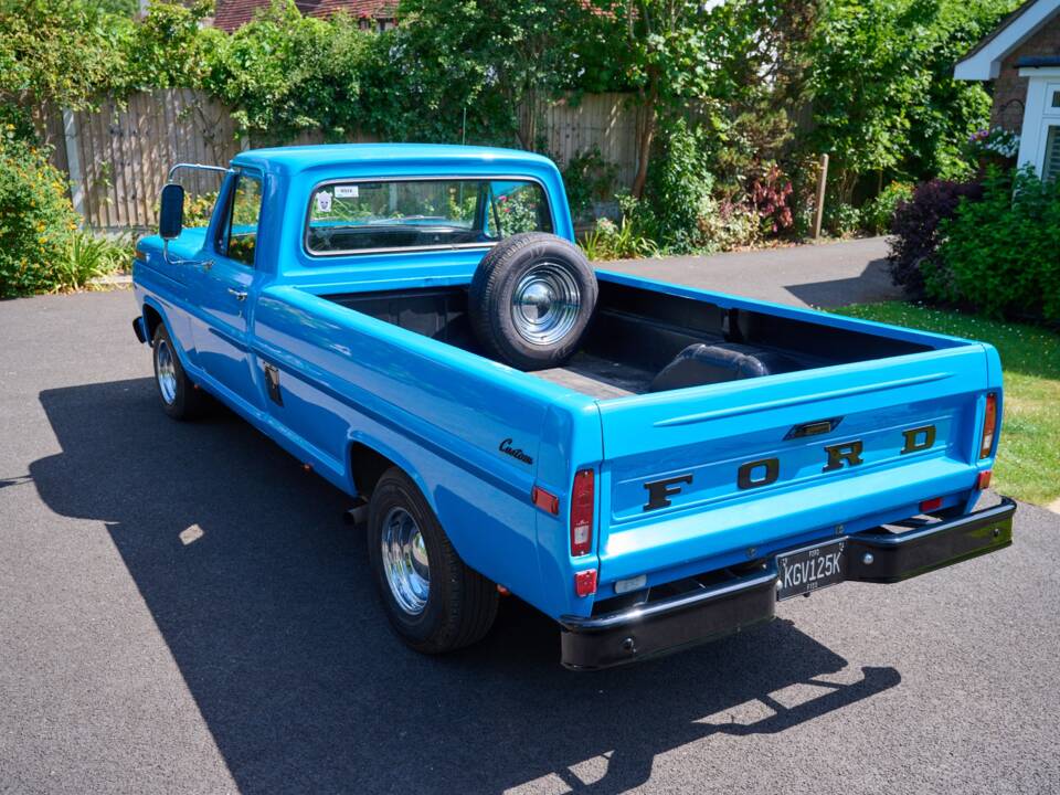 Bild 46/50 von Ford F-100 (1972)
