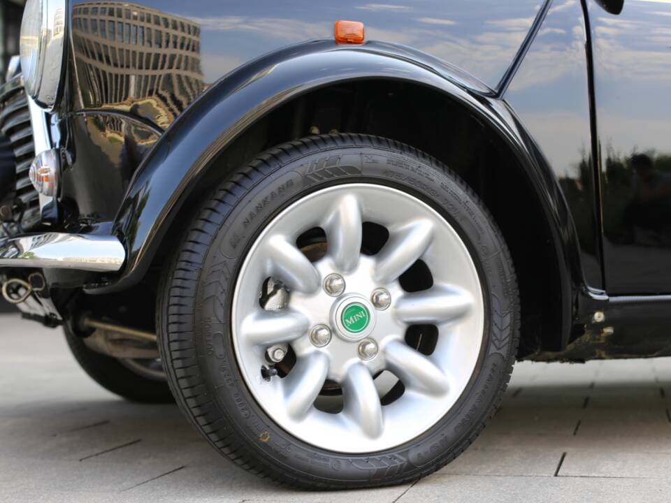 Obraz 19/40 pojazdu Mini Cooper 1.3i MPI (2000)